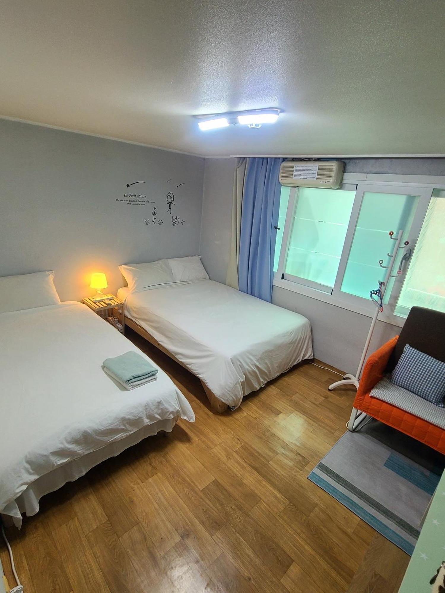 Appletree Guesthouse Seoul Bagian luar foto