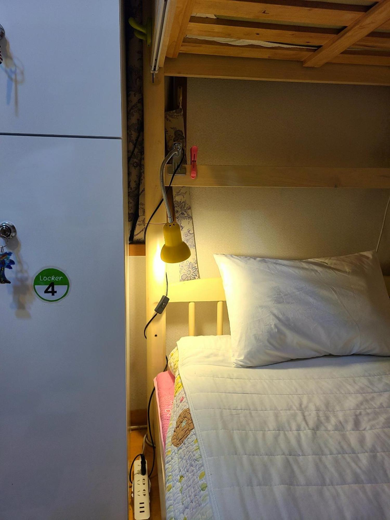 Appletree Guesthouse Seoul Bagian luar foto