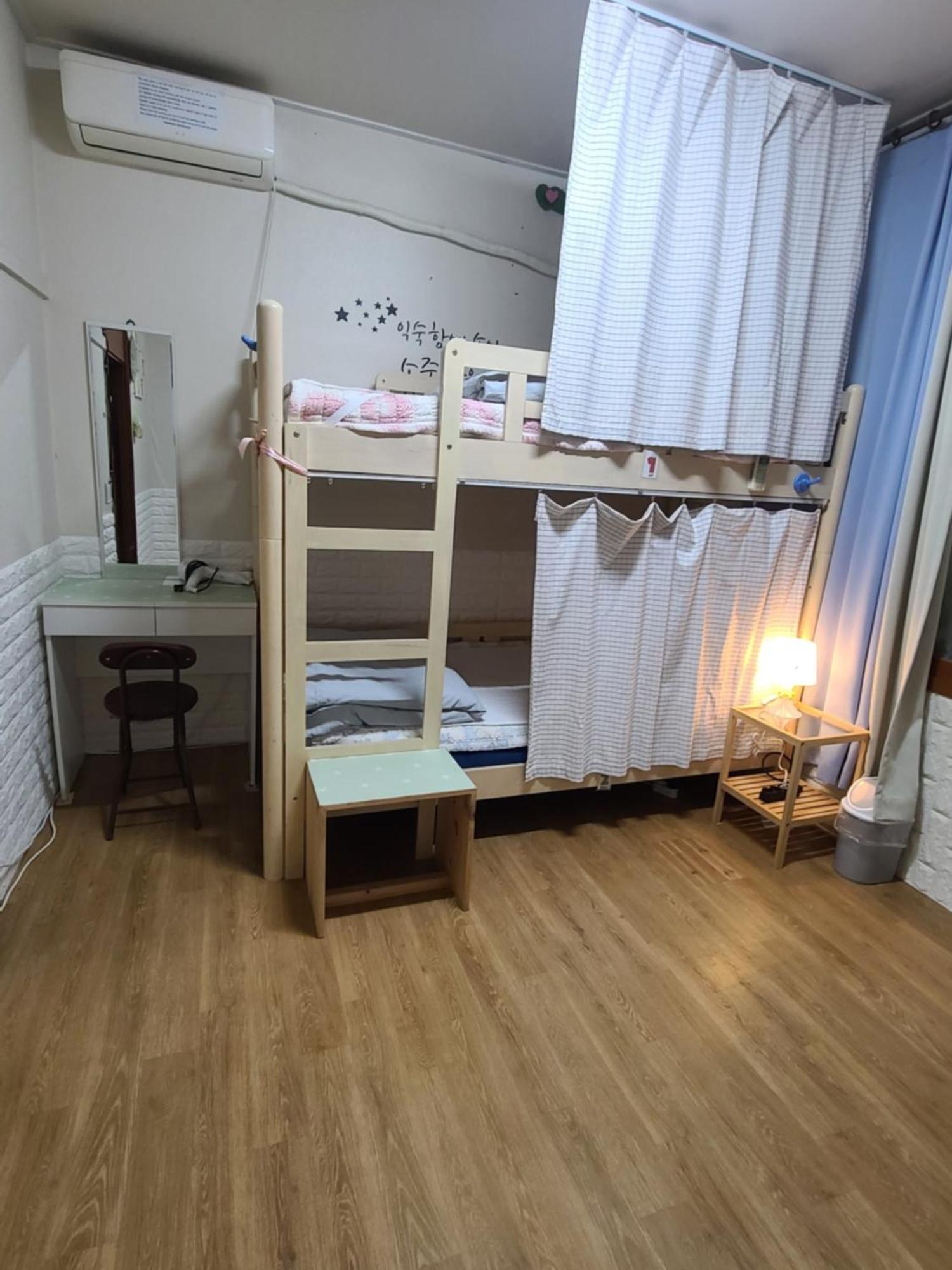 Appletree Guesthouse Seoul Bagian luar foto