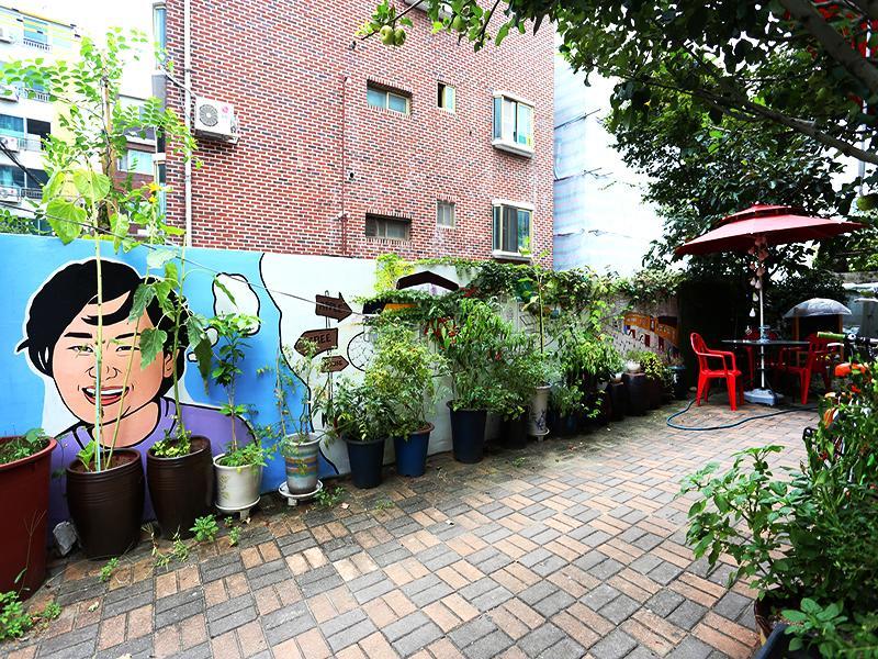 Appletree Guesthouse Seoul Bagian luar foto